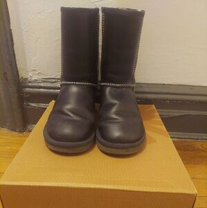 Leather Ugg Boots